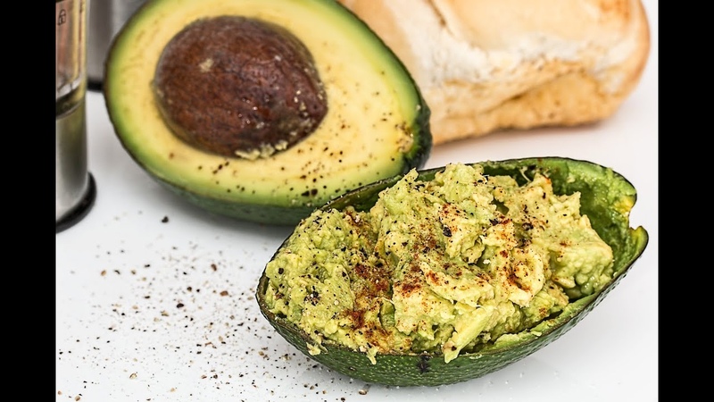 3 VERSIONI VELOCI della ricetta più famosa con l AVOCADO ,
