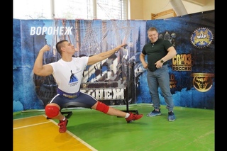 Сколько жвачек можно запихнуть в рот, не выплюнув зубы