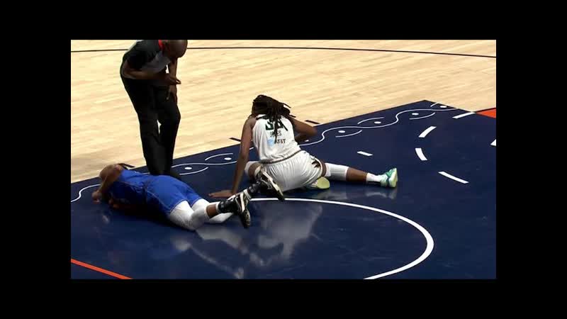 Alyssa Thomas returns to court after awkward landing in tie up Jonquel Jones, WNBA on