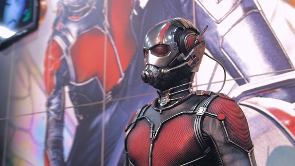 Exclusive: Close Up Look at Ant Mans Suit, SDCC