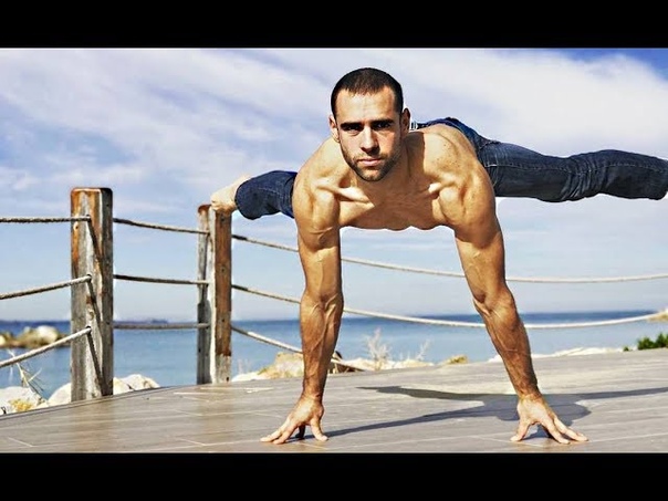 Hand Balance Monster FRANCESCO ANTONUCCI
