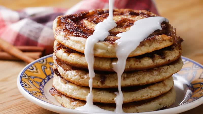 Cinnamon Roll Pancakes With Chloe