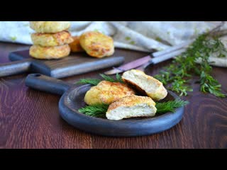 Куриные котлеты с творогом в духовке