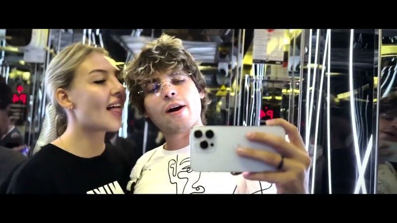 MAX WIWI WELL SOFI Клеркам i Phone 14 Pro Max Cinematic