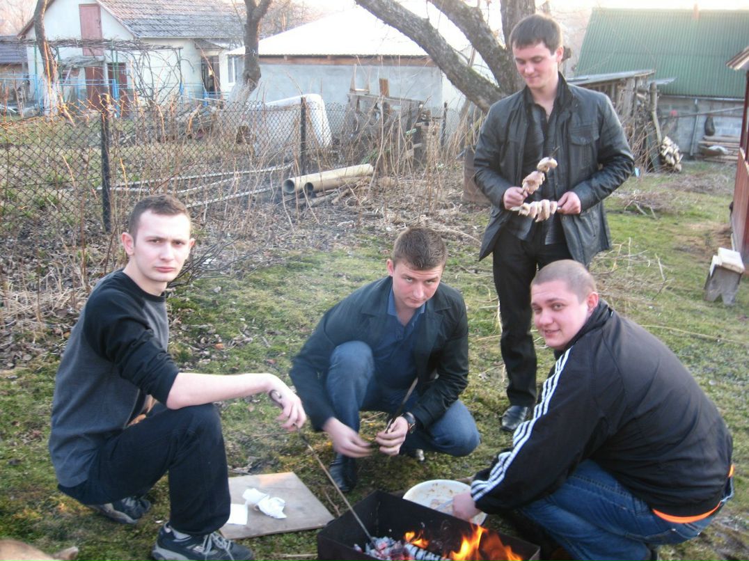 Oleg Motuka | Стебник