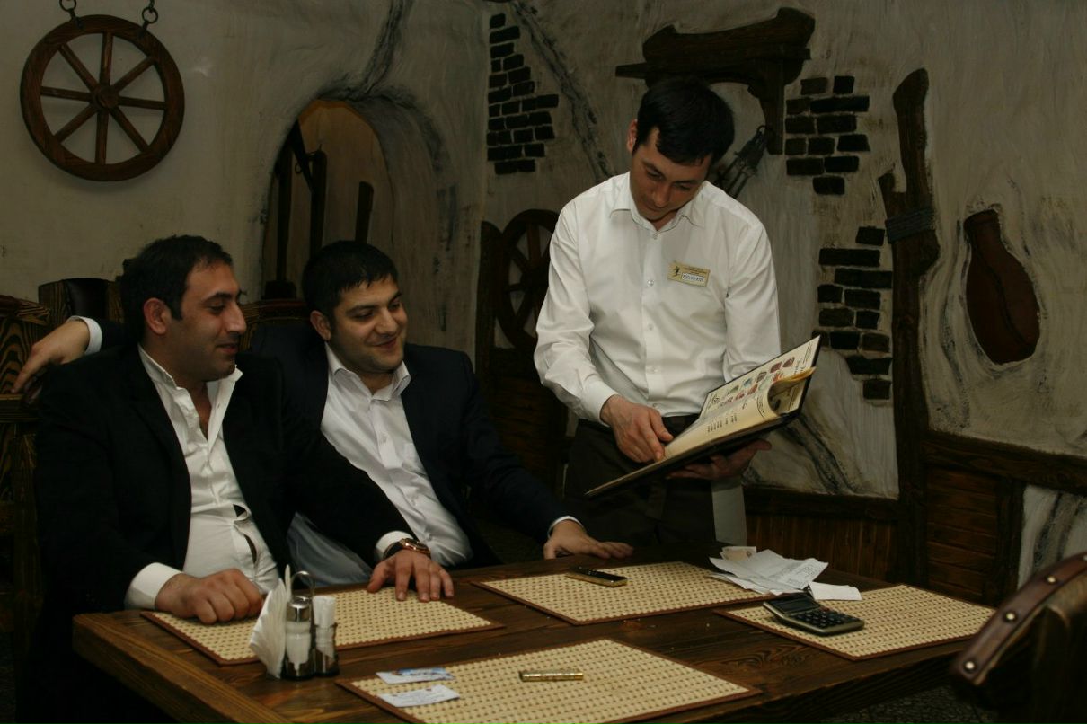 Вугар Набиев | Москва