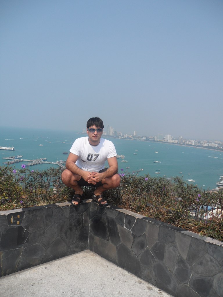 Роман Узоян | 