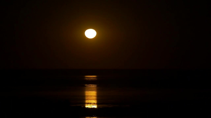Staircase to the moon Time Lapse Video Broome