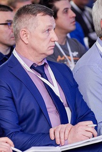 Александр Дудин