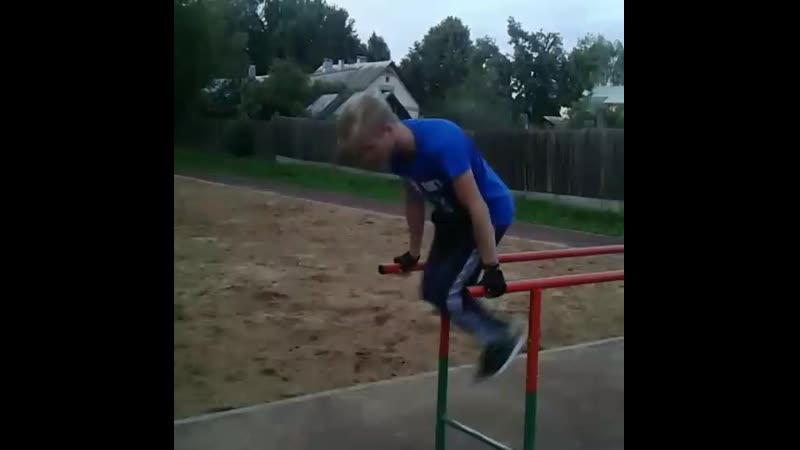 VID_50750428_223213_954.mp4
