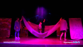 «Микстура для детской души» театральные витражи