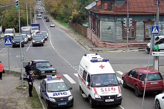 ДТП в Серпухове.  Врезался в бордюр... 10 октября 2017г.
