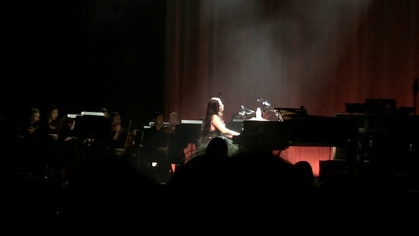Evanescence: Synthesis LIVE Toyota Music Factory, Irving, TX 10, 22, 17 15) Good Enough (