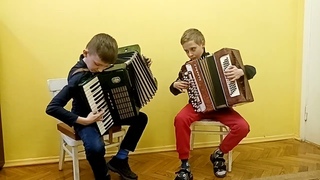 1.С. Гордейчик Осенний Листопад     2.В.ФьориноГолубая канарейка