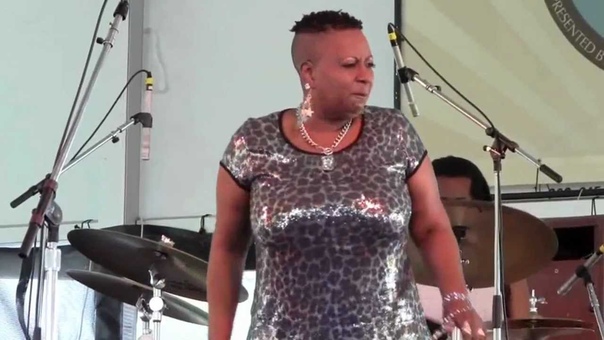 Newport Jazz Fest 2012: James Carter Organ Trio + 2 Part