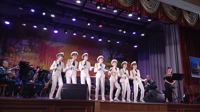 Лучший город земли, А. Бабаджанян, Л. Дербенев, эстрадный